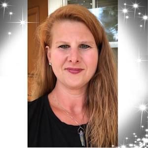 Meet your Posher, Dina